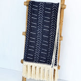 Black Cotton Throw with Arrow Pattern and Natural Fringe | 145×216cm